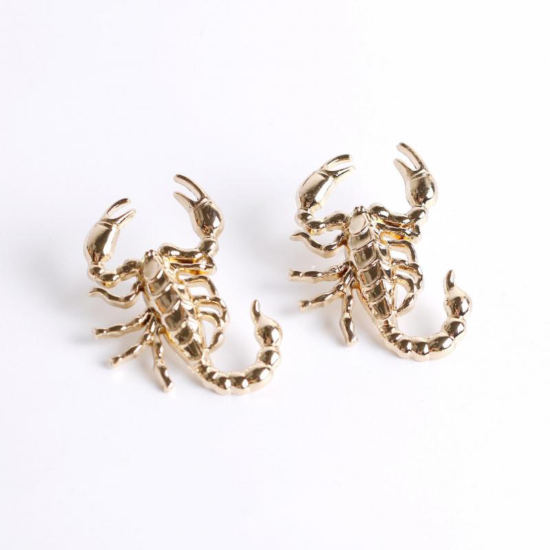 Pin Scorpio - Gold